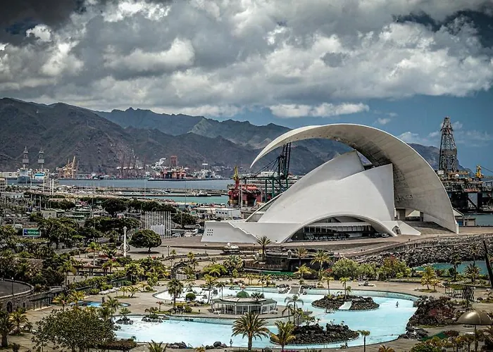 Апартаменти Tenerife Holidays *