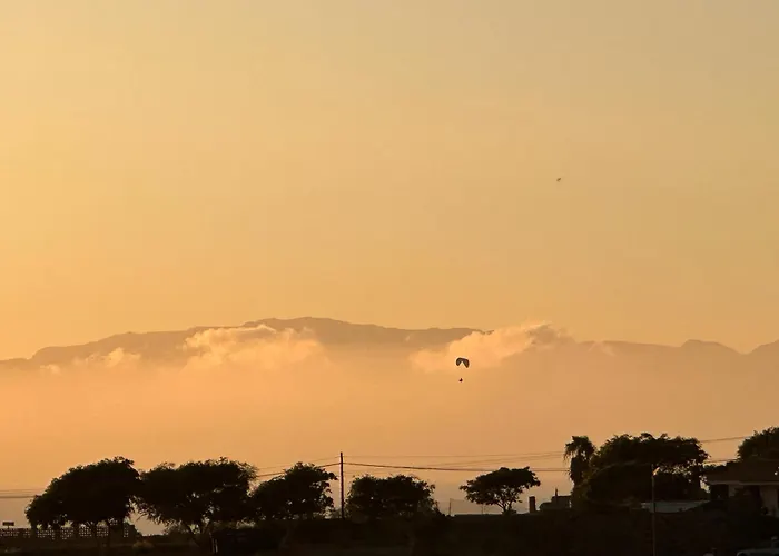 Tenerife Holidays Апартаменти Адехе