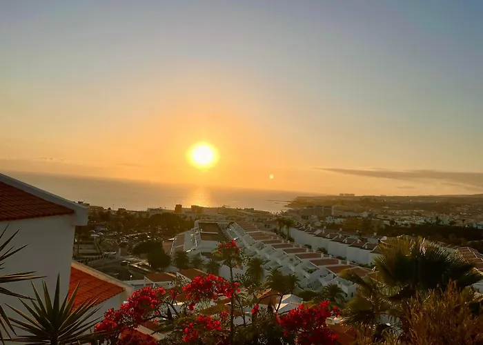 Tenerife Holidays * Адехе